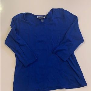 Katen Scott Long sleeve crewneck tee